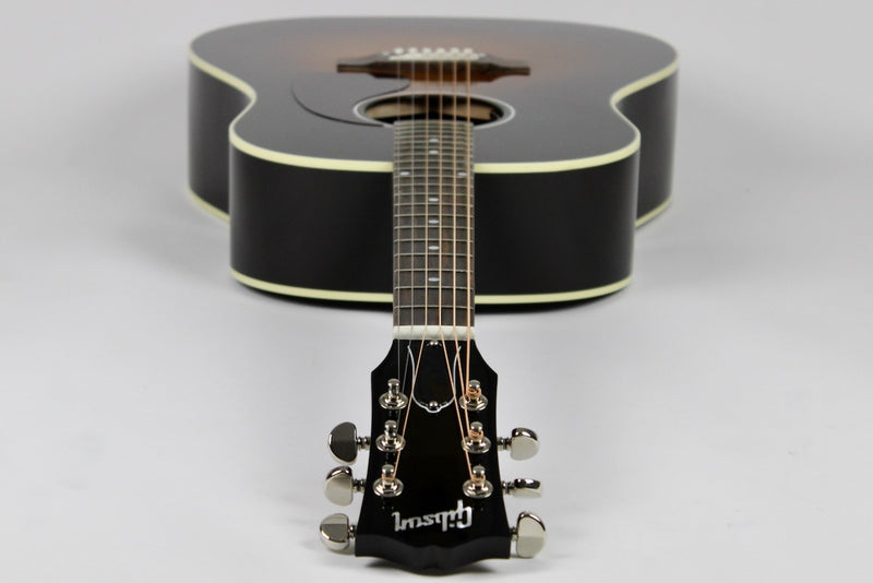 Gibson J-45 Standard - Vintage Sunburst w/OHSC (AC4519VSNH)