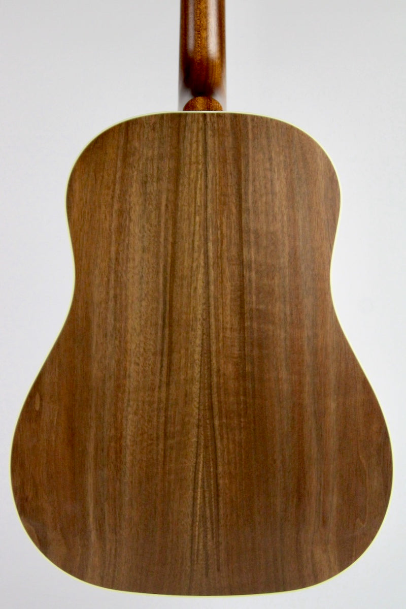 Gibson J-45 Studio Walnut - Walnut Burst w/OHSC (MCRS4SWSWBG)