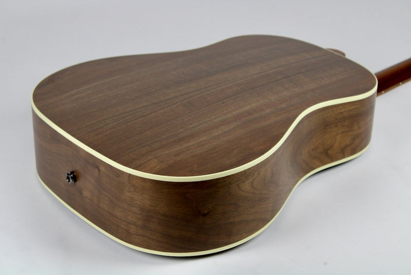 Gibson J-45 Studio Walnut - Walnut Burst w/OHSC (MCRS4SWSWBG)