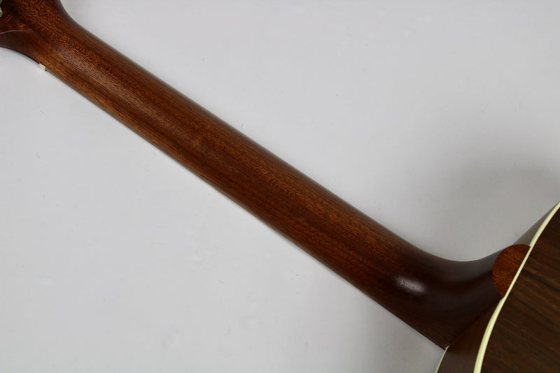 Gibson J-45 Studio Walnut - Walnut Burst w/OHSC (MCRS4SWSWBG)