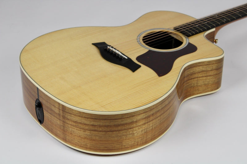 Taylor 214ce-K Deluxe Natural w/OHSC