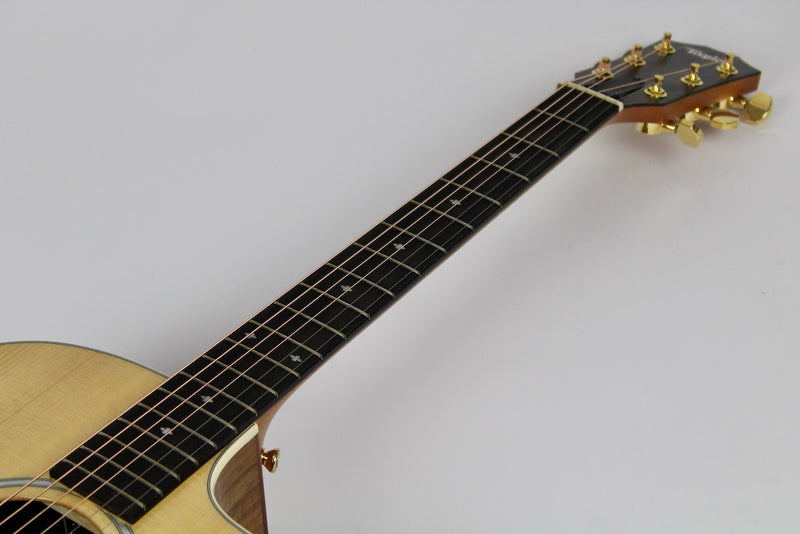 Taylor 214ce-K Deluxe Natural w/OHSC