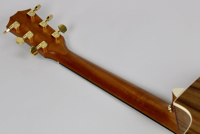 Taylor 214ce-K Deluxe Natural w/OHSC