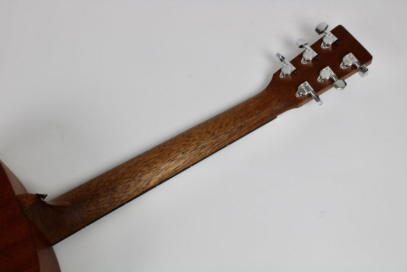 Martin D Jr-10E Spruce/Sapele Natural w/Gig Bag (DJR10E-02)