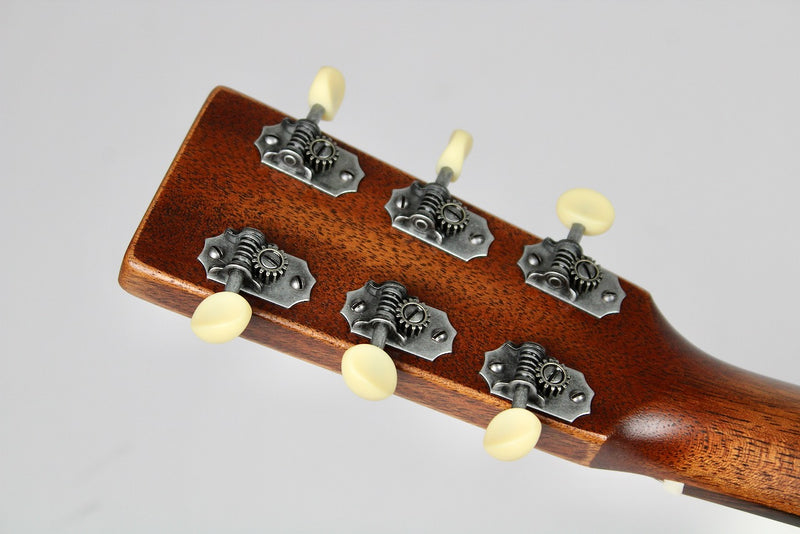 Martin D-15M Streetmaster - Mahogany Burst w/Gig Bag