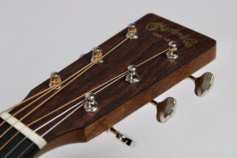 Martin D-12E Road Series Spruce/Sapele Natural 2022 w/Gig Bag (D12E)