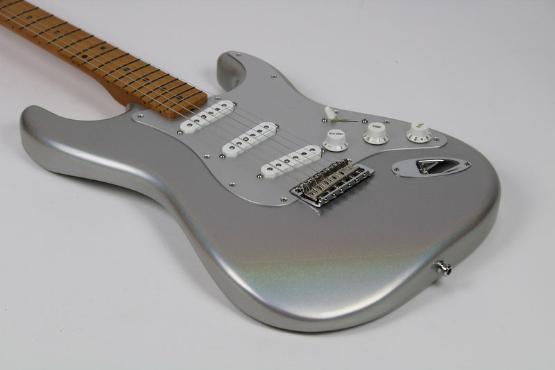 Fender H.E.R. Stratocaster Maple Fingerboard Chrome Glow w/Gig Bag (0140242343)