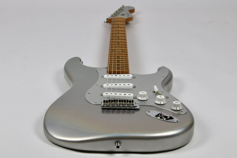 Fender H.E.R. Stratocaster Maple Fingerboard Chrome Glow w/Gig Bag (0140242343)