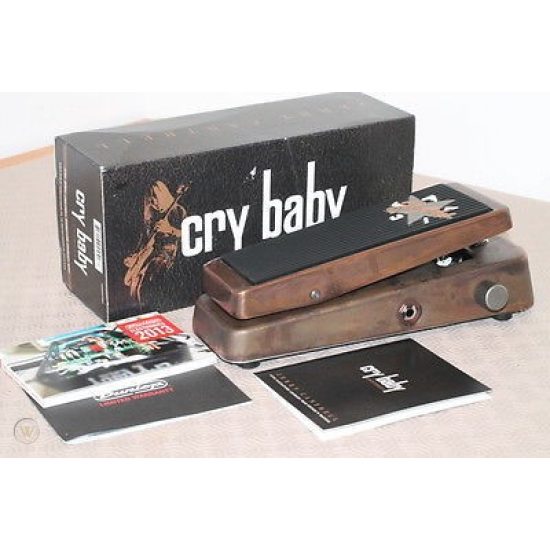 Dunlop JC95B WAH( Cry Baby Jerry Cantrell ) – Gerald Musique