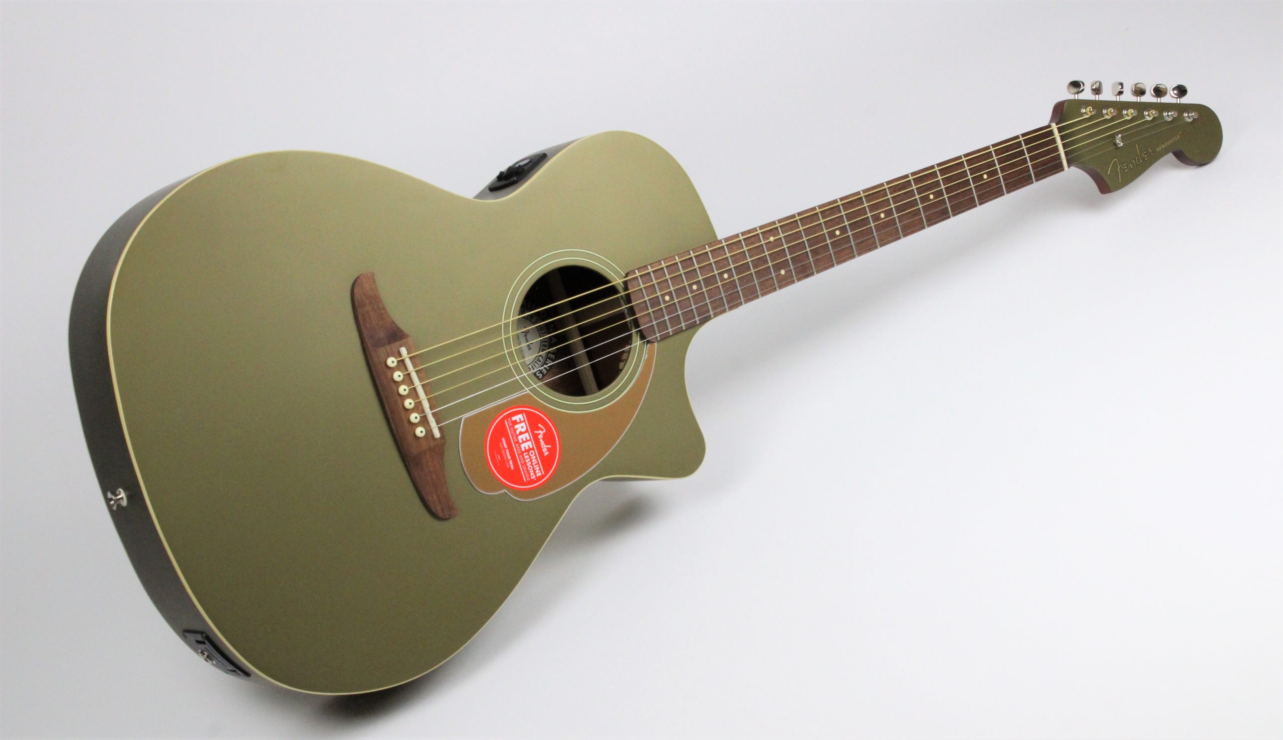 お値打ちな-Fender Newporter Player Olive Satin：松田楽器天