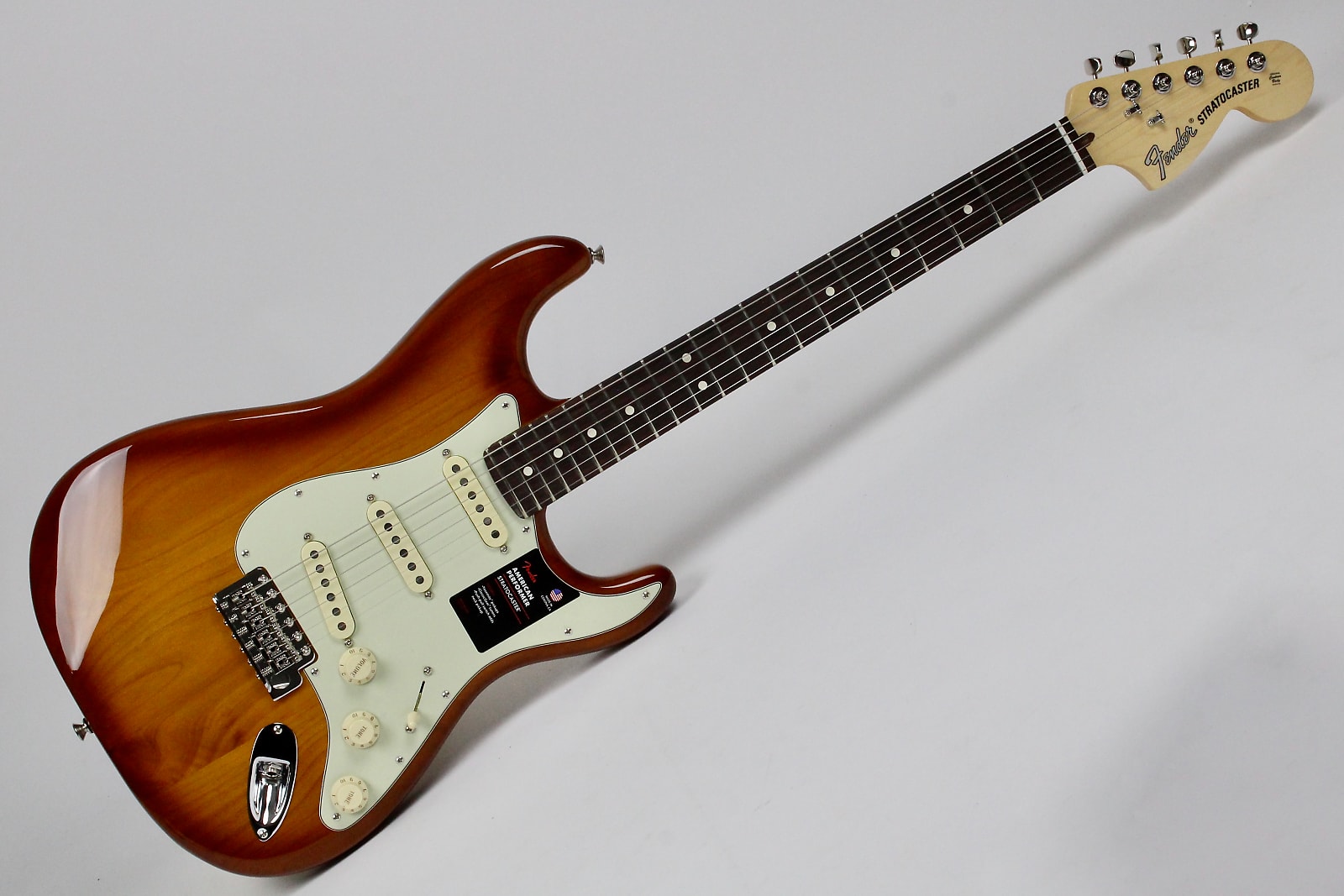 Fender American Performer Stratocaster Rosewood Fingerboard Honey Burst  w/Gig Bag
