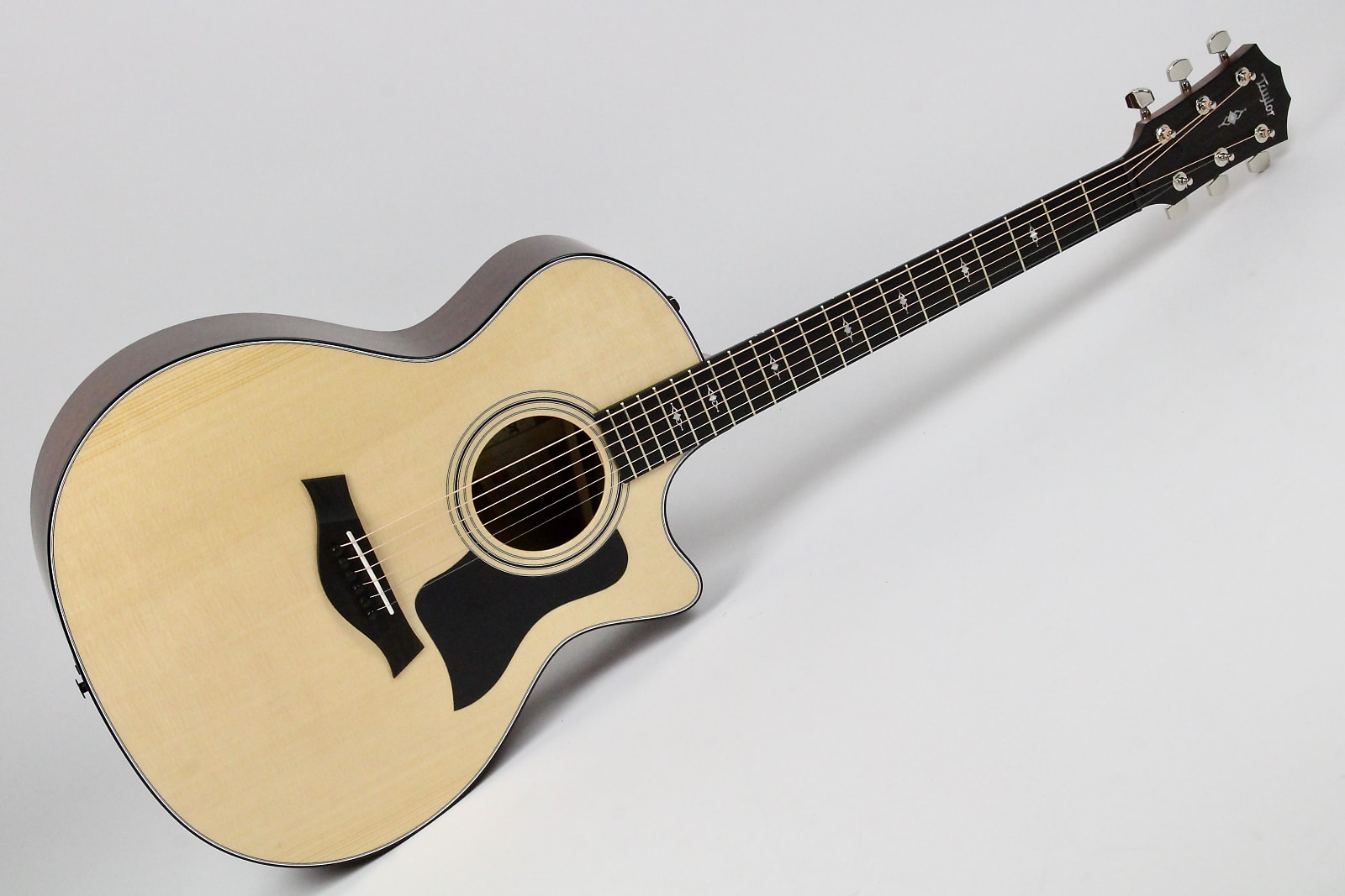 Taylor 314ce V-Class Natural w/OHSC