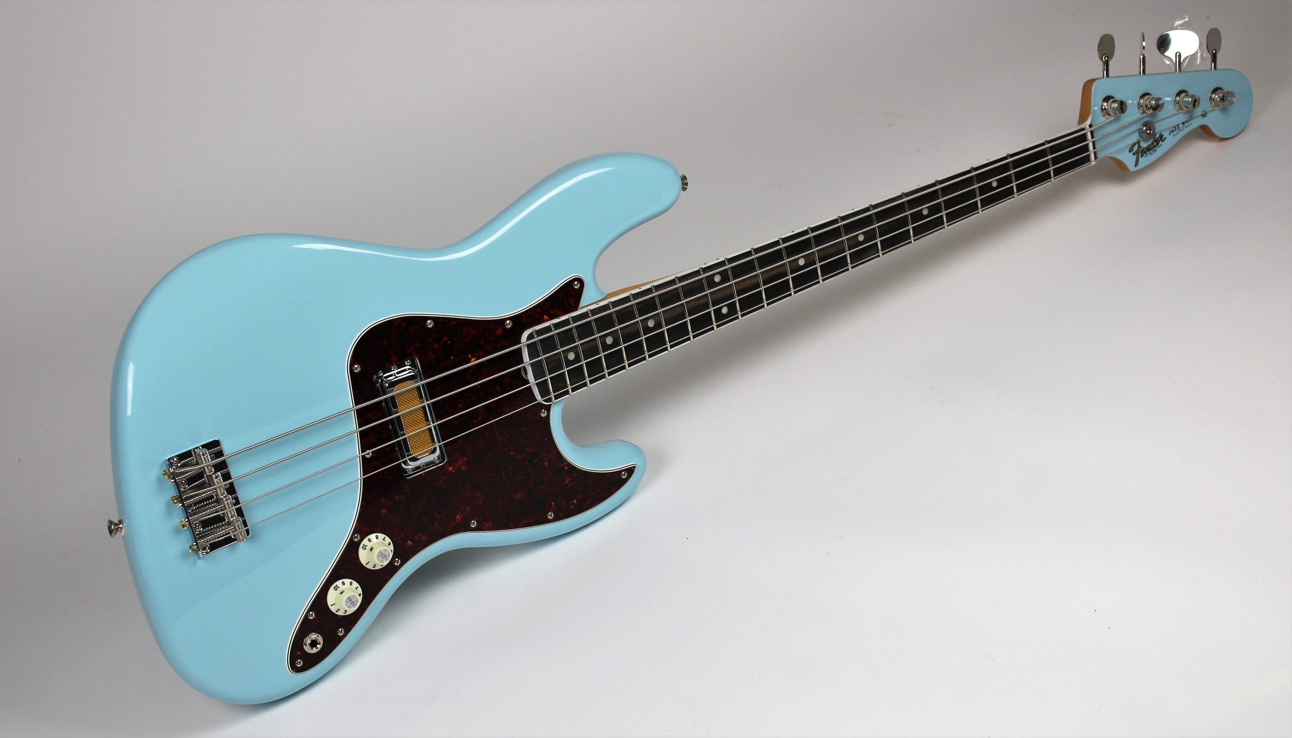 Fender Gold Foil Jazz Bass 4-string Bass Guitar 2023 – Sonic Blue