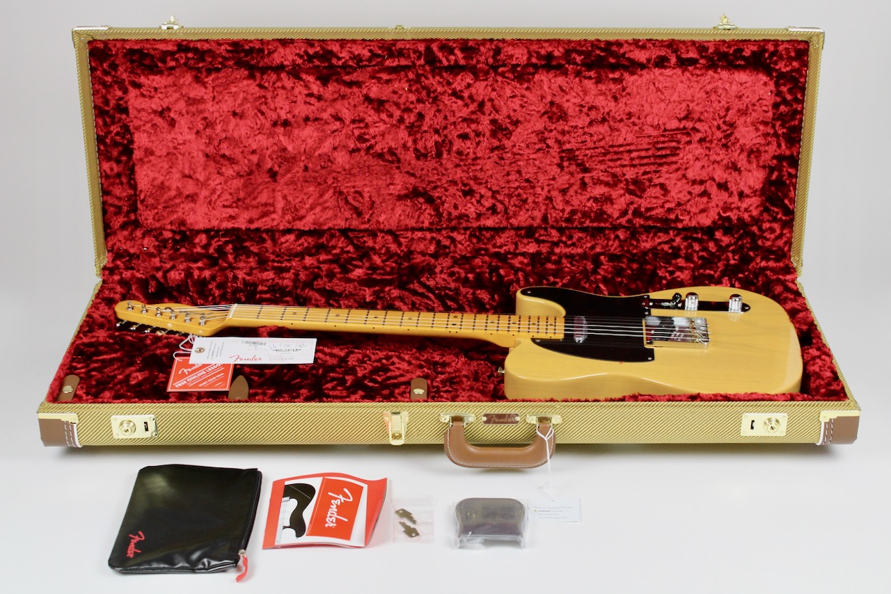Fender American Vintage II 1951 Telecaster - Butterscotch Blonde w/OHSC  (0110312850)