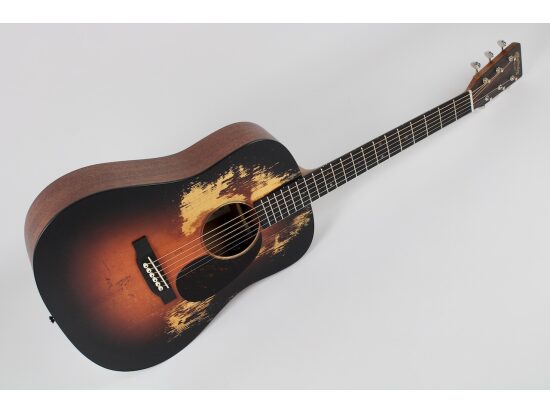 Martin DJR-E Streetlegend - Sunburst w/Gig Bag